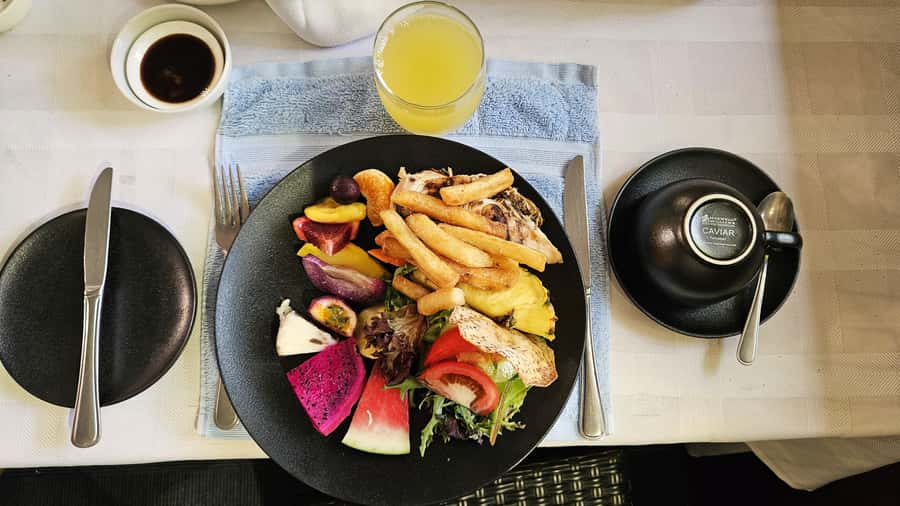 Cairns: Daintree, Mossman Gorge, & Cape Tribulation Day Trip - What the guide adds to the day