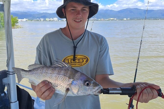Cairns Estuary Fishing - The guide can make or break a slow fishing day