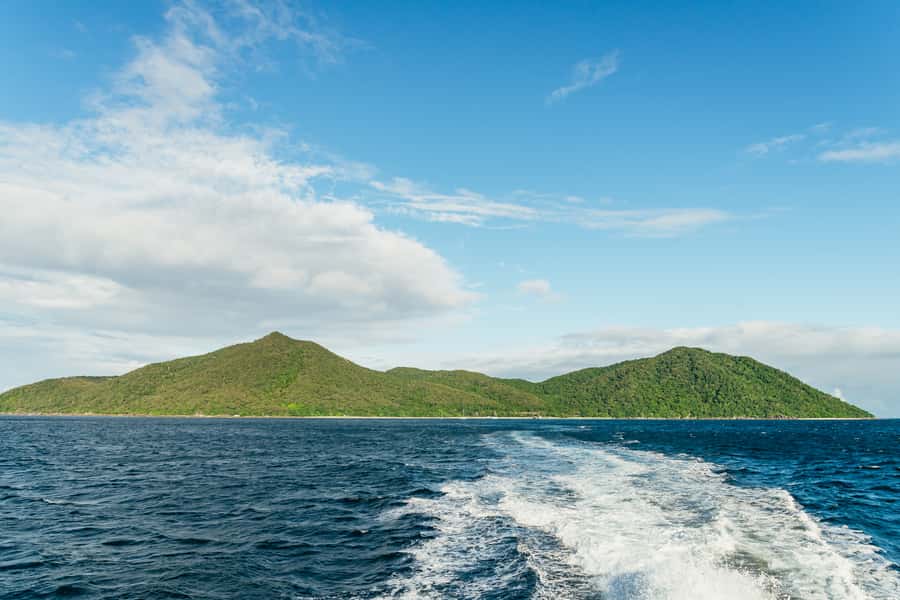 Cairns: Fitzroy Island Half-Day with Optional Extras - Beaches, swimming, and your free time