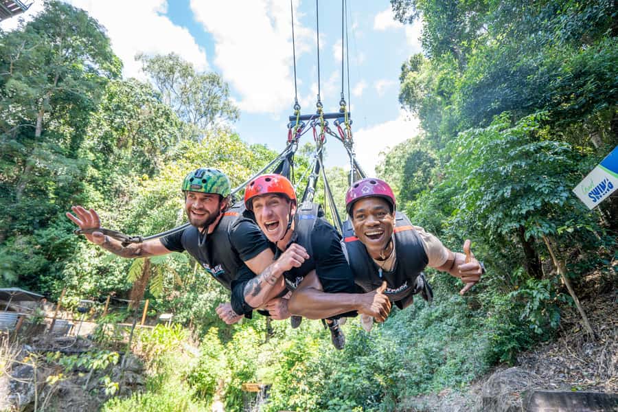 Cairns: Giant Swing - What the ride feels like with one, two, or three people