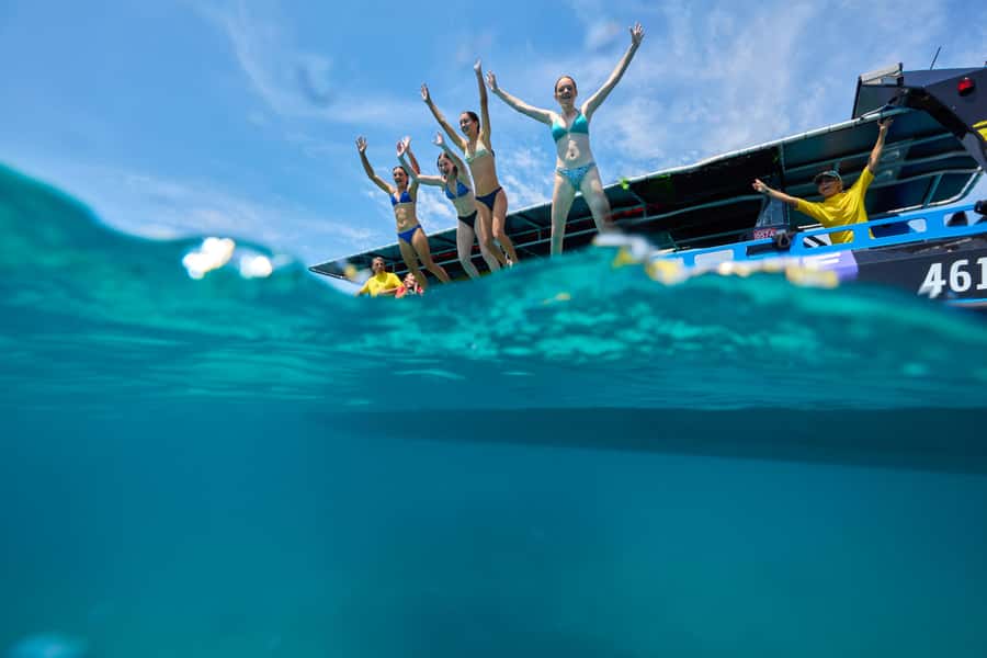 Cairns: Great Barrier Reef Half-Day Snorkelling Tour - Who should book this reef trip?