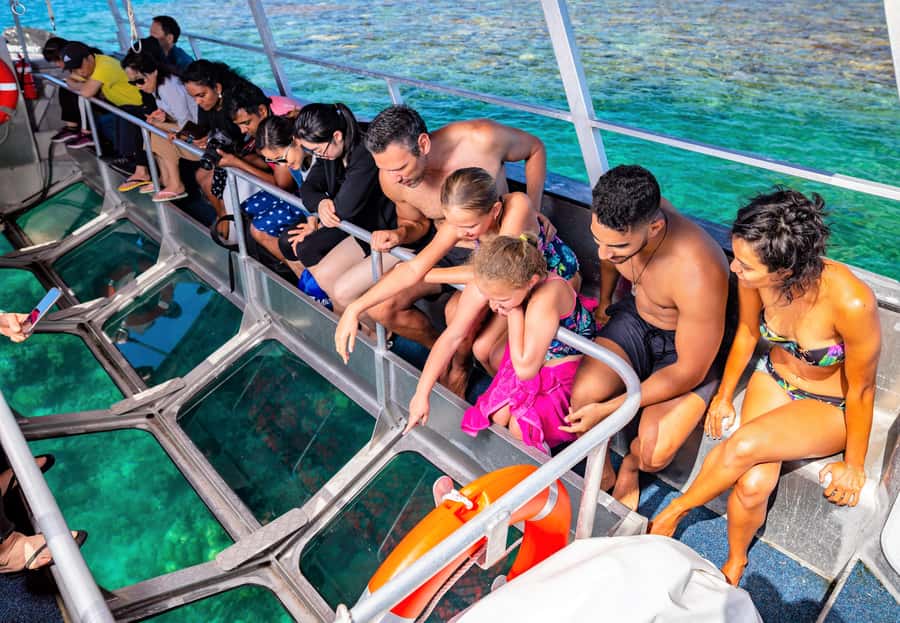 Cairns: Outer Great Barrier Reef Pontoon with Activities - Arriving at the multi-level pontoon