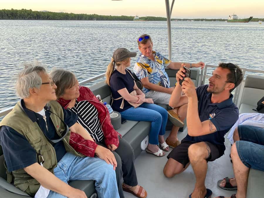Cairns: Sightseeing River Boat Safari with Soft Drinks - What this Cairns boat ride actually gives you