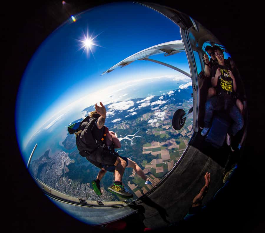 Cairns: Tandem Skydive Experience - Who will enjoy it most
