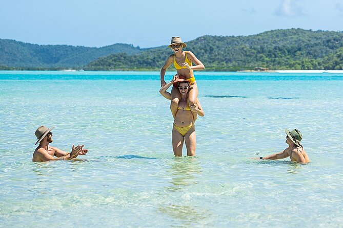 Camira Sailing Adventure through Whitsunday Islands - Barbecue lunch, snacks, and the all-day drinks service