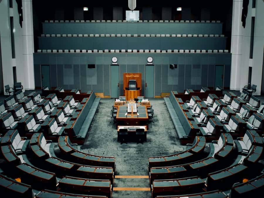 Canberra: City Highlights Day Tour with Entrance Fees - The Australian War Memorial deserves your full attention