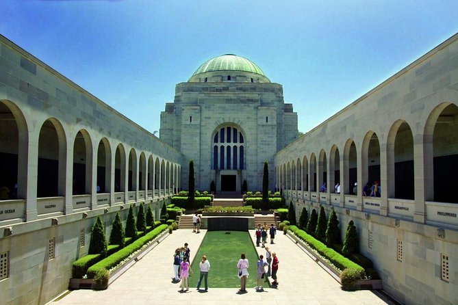 Canberra Day Trip from Sydney - Key points at a glance