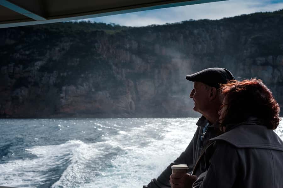 Coles Bay: Wineglass Bay Adults-Only Cruise with Lunch - The Sky Lounge is the key upgrade