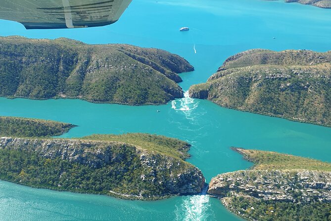 Cygnet Bay Sea Safari & Pearl Farm Tour Scenic Flight - From Broome to the Horizontal Falls
