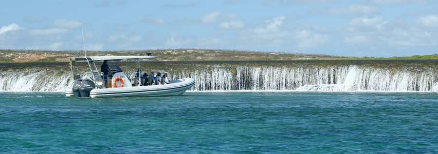 Cygnet Bay Unique Tidal Waterfall Reefs Scenic Cruise - Why this reef becomes a waterfall