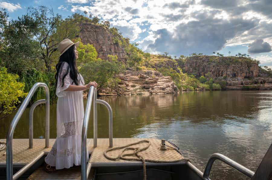 Darwin: 4-Day Kakadu Katherine Gorge Cultural Experience - Day one: Darwin to Ubirr and the East Alligator River
