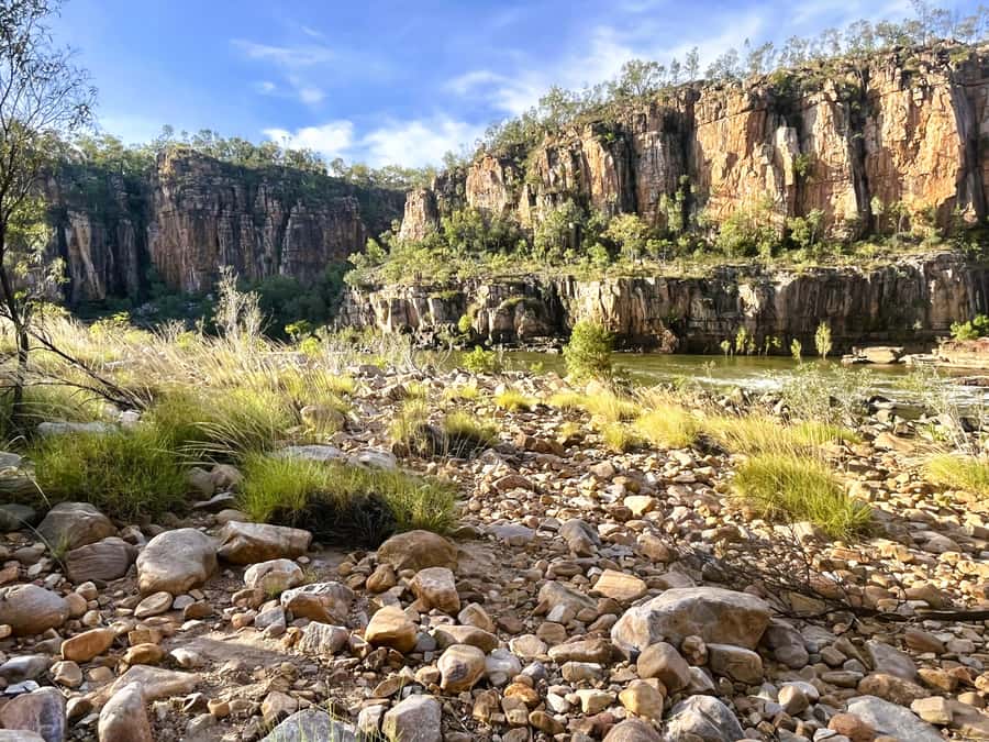 Darwin: Nitmiluk National Park Tour & Katherine Gorge Cruise - Weather, swimming, and seasonal changes