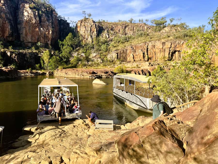 Darwin: Nitmiluk National Park Tour & Katherine Gorge Cruise - The 6:30 AM start and the road south
