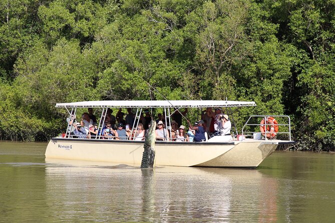Darwin: Pathfinder Original Jumping Crocodile Cruise - What happens during the one-hour cruise