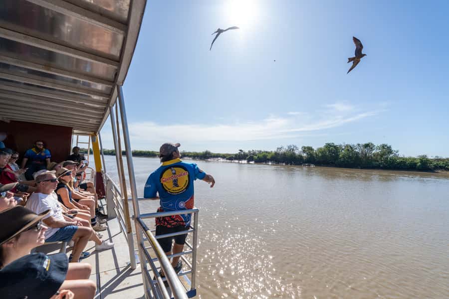 Darwin: Spectacular Jumping Crocodile Adelaide River Cruise - Look beyond the crocodiles
