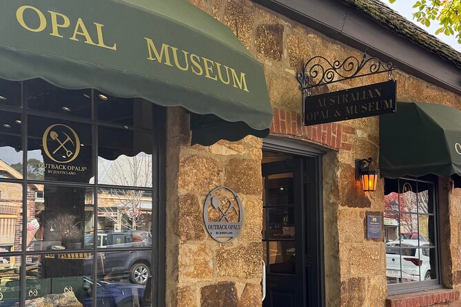 "Discover Hahndorf: Wine, Cheese, Beer, Shops & Lunch Day Trip" - Lunch at The Haus in Hahndorf