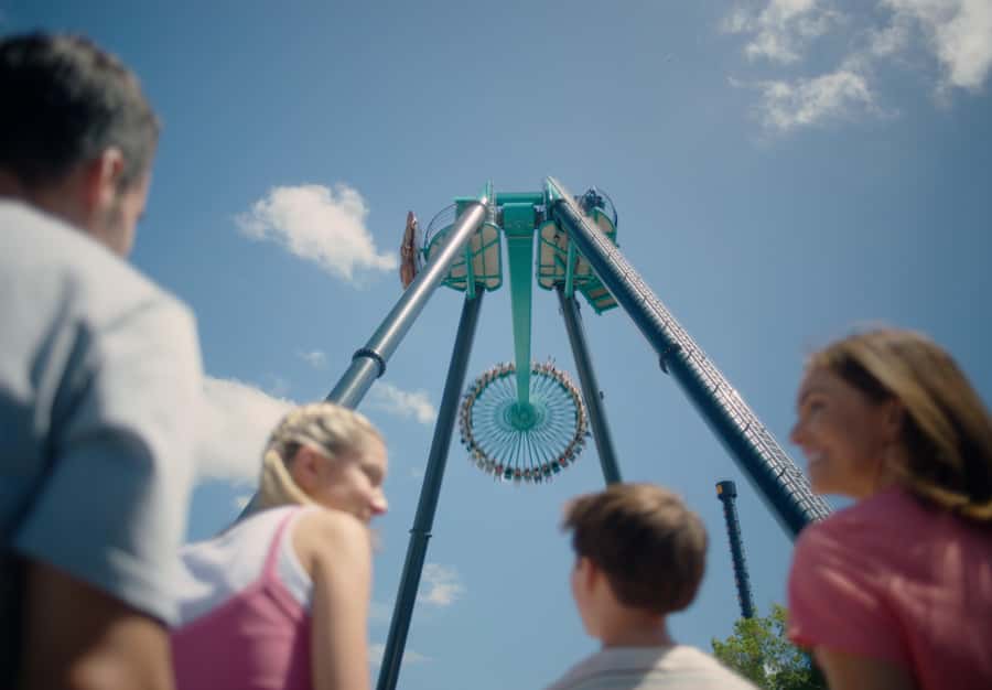 Dreamworld, WhiteWater World & SkyPoint 3-Day Ticket - WhiteWater World for a cooler day