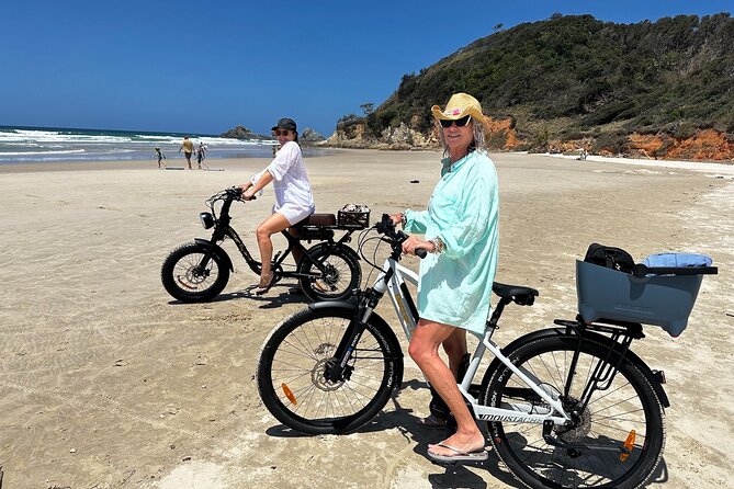 E-Bike Rentals: Daily Hire Byron Bay and Tweed Coast Areas - Family riding with babies and older children