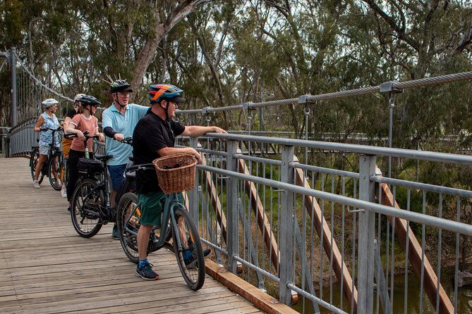 Echuca Guided E-Bike Cycling Tour - What the guide adds to the ride
