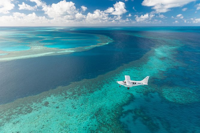 Fly Raft Package: Whitehaven Beach, Snorkel and Scenic Flight - The 60-minute flight over Heart Reef and Hill Inlet