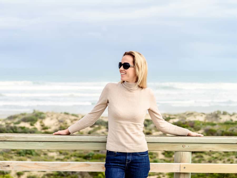 From Adelaide: Victor Harbor & Hahndorf Day Tour - Victor Harbor lunch and Granite Island