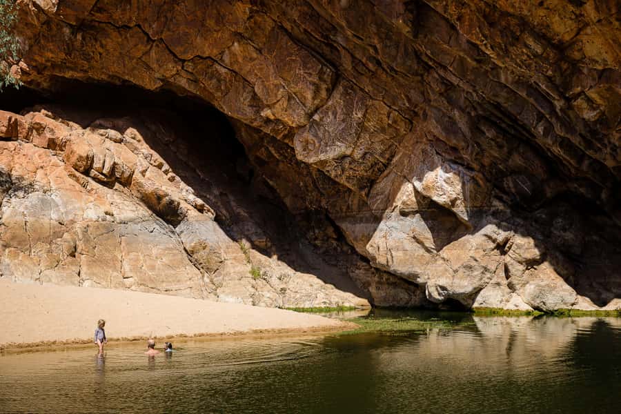From Alice Springs/Yulara: 4-Day Red Centre 4WD Camping Tour - Day 3: Kings Canyon and the Mereenie Loop