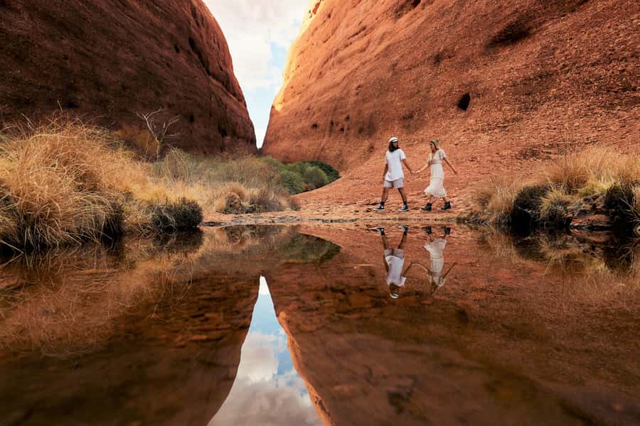From Alice Springs/Yulara: 4-Day Red Centre 4WD Camping Tour - Camping, food, and what the $830 price covers