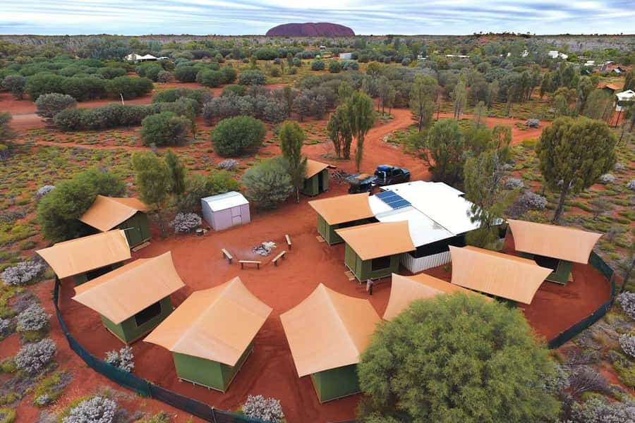 From Alice Springs/Yulara: 4-Day Red Centre 4WD Camping Tour - Day 1: Mt Connor, Uluru, and Mutitjulu Waterhole
