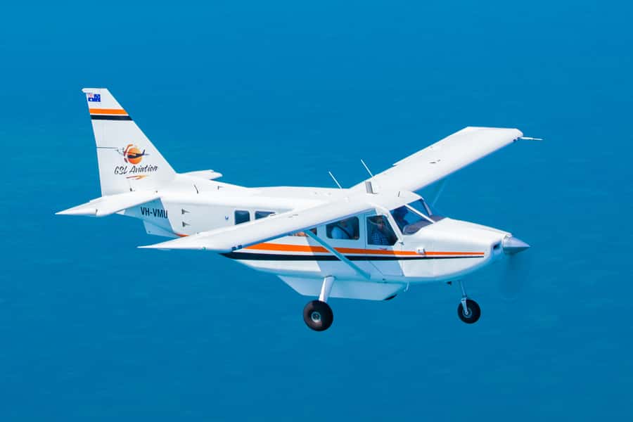 From Cairns: 40-Min Scenic Reef Window Seat Airplane Flight - The small high-wing aircraft and your window view