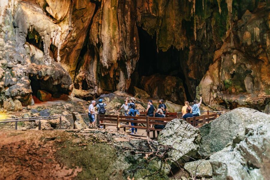 From Cairns: Chillagoe Caves and Outback Full-Day Tour - Pub lunch in the centre of Chillagoe