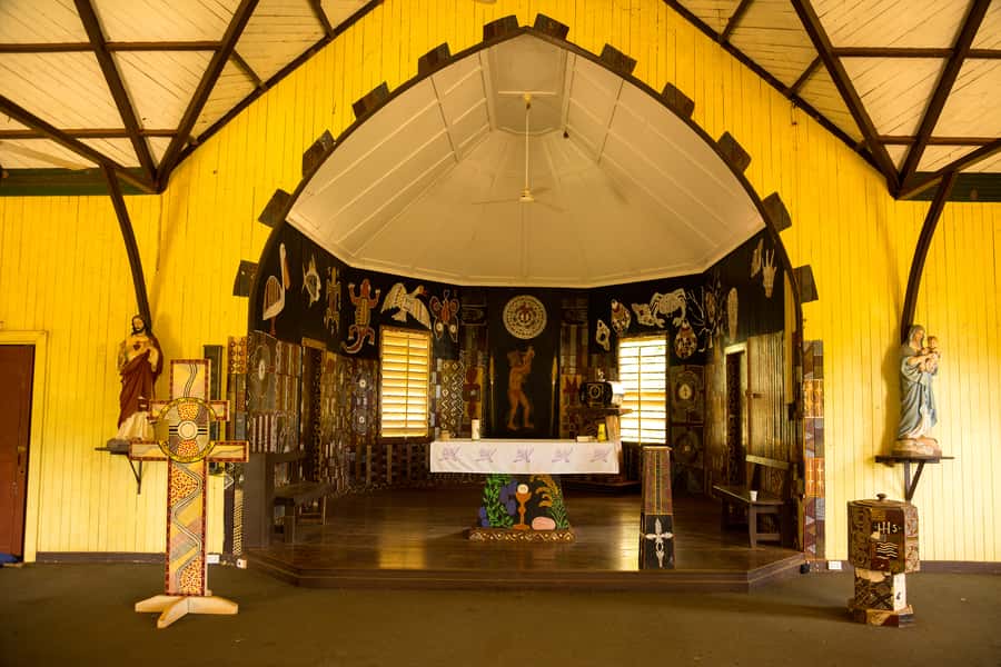 From Darwin: Tiwi Islands Aboriginal Culture Tour with Lunch - Smoking ceremony and totem dances