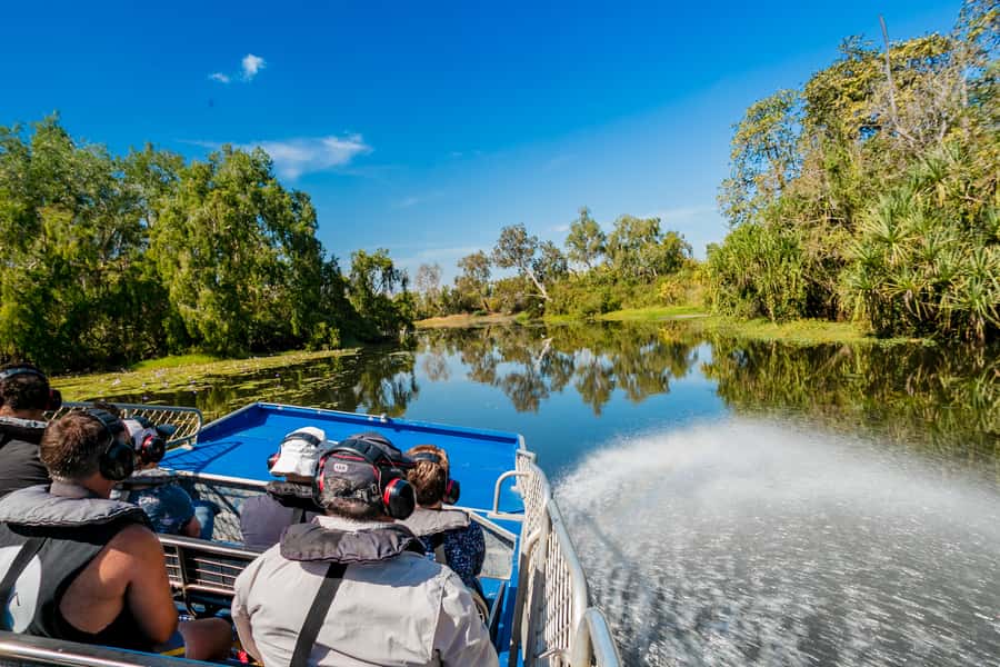 From Darwin: Top End Helicopter Ride & BBQ Cruise Day Trip - BBQ brunch on the pontoon boat