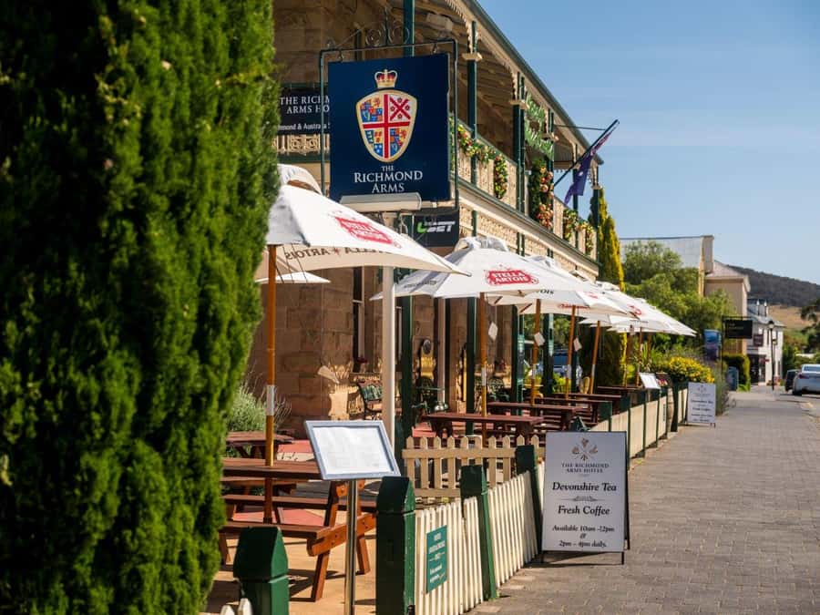 From Hobart: Richmond Village 4 hour Return Tour (Afternoon) - Why Richmond makes a good half-day from Hobart