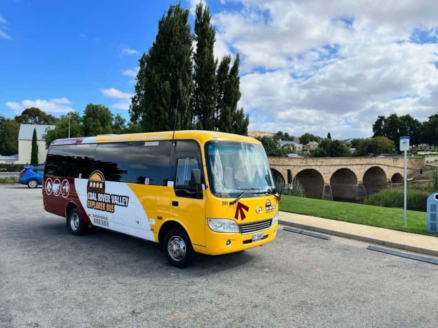 From Hobart: Richmond Village 4 hour Return Tour (Afternoon) - Meeting at Brooke Street Pier