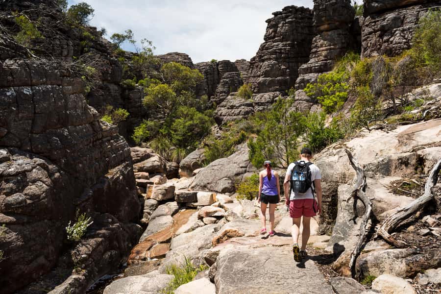 From Melbourne: Grampians National Park & Kangaroos - Brambuk and the six seasons of the Grampians