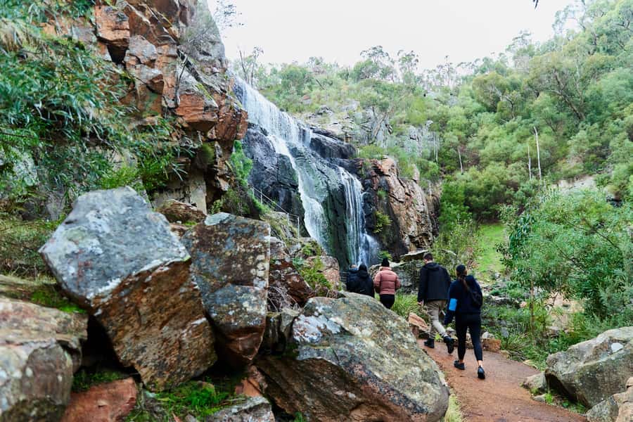 From Melbourne: Grampians National Park Small Group Tour - Reeds Lookout and The Balconies bring the cliffs closer