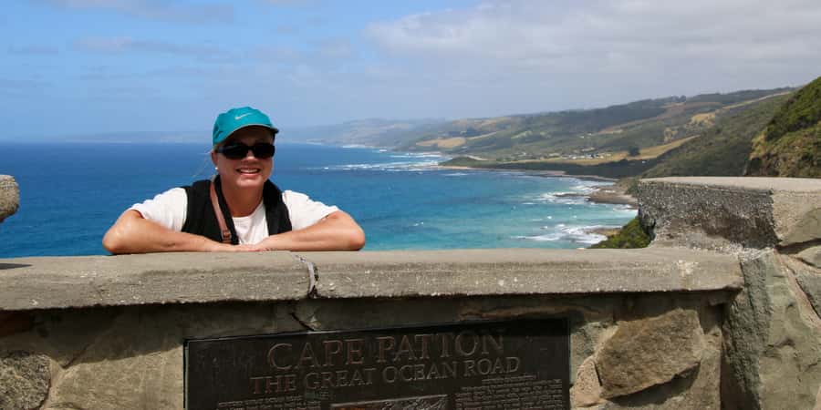From Melbourne: Great Ocean Road & 12 Apostles Full-Day Tour - Melba Gully and the Cascades of Melba Gully