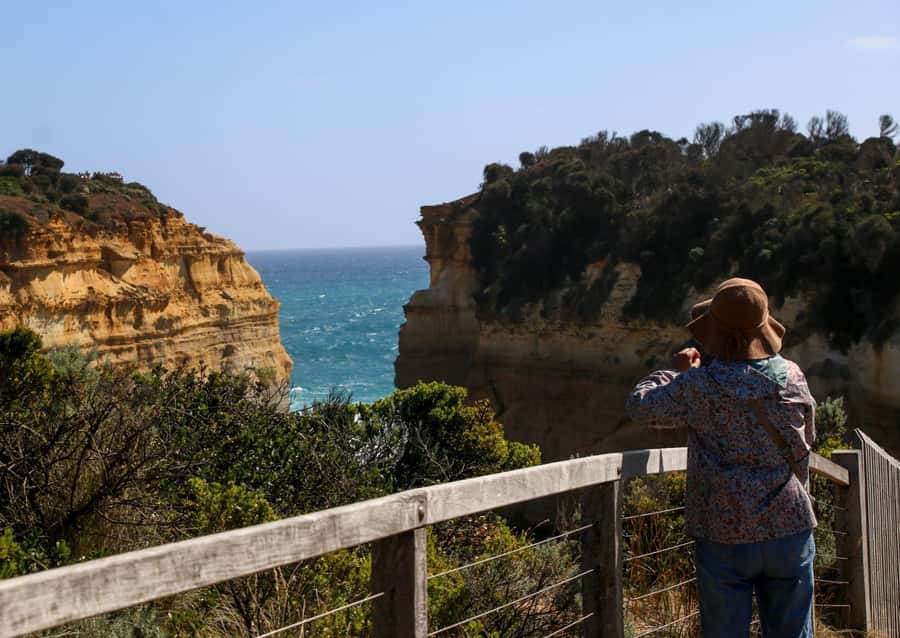 From Melbourne: Great Ocean Road & 12 Apostles Full-Day Tour - The Twelve Apostles and Victoria’s limestone coast