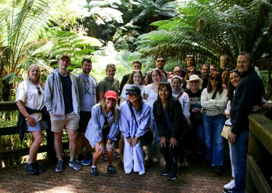 From Melbourne: Great Ocean Road & 12 Apostles Full-Day Tour - Loch Ard Gorge and the shipwreck story