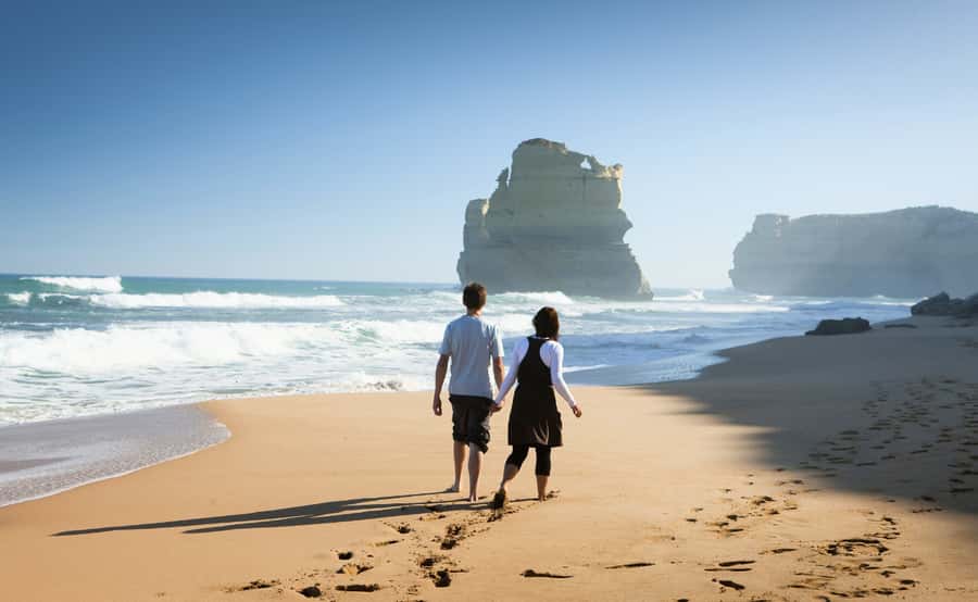 From Melbourne: Great Ocean Road Full-Day Guided Trip - Coastal viewpoints show why the road is famous