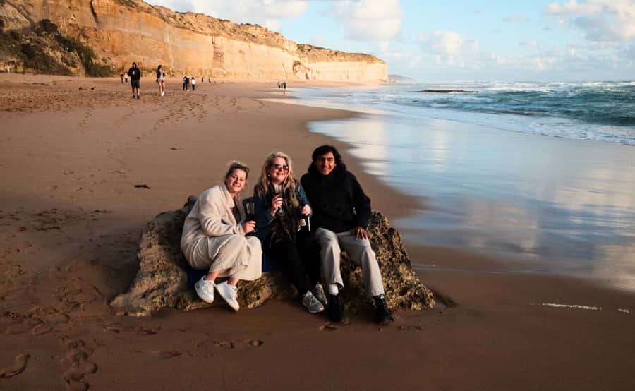 From Melbourne: Great Ocean Road Full-Day Guided Trip - Gibson Steps add a beach-level view