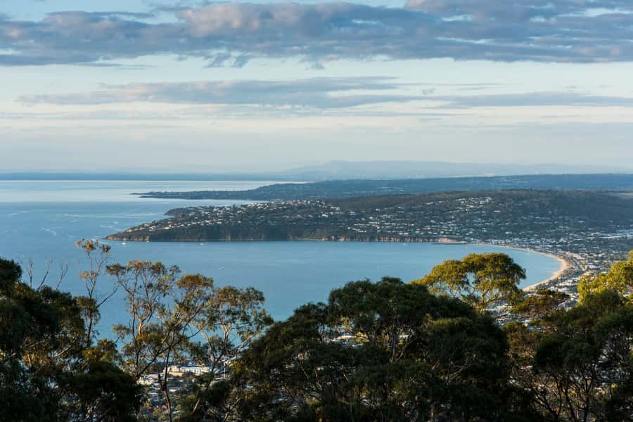From Melbourne: Peninsula Hot Springs & Bathing Boxes Tour - Is $130 a fair price for a nine-and-a-half-hour day?