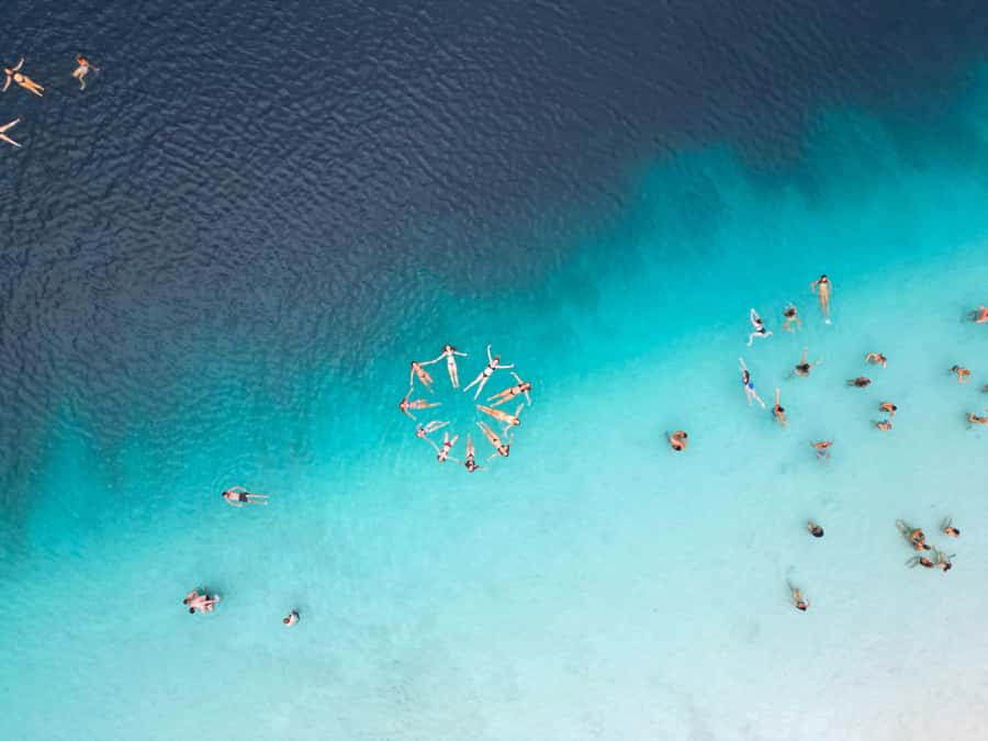 From Rainbow Beach: K'gari (Fraser Island) Full-Day Tour - Lake McKenzie, the day’s main reward