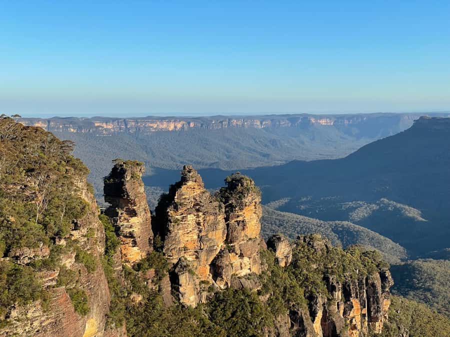 From Sydney: Blue Mountains Small-Group Tour Picnic & Hike - Govetts Leap: the day’s strongest viewpoint