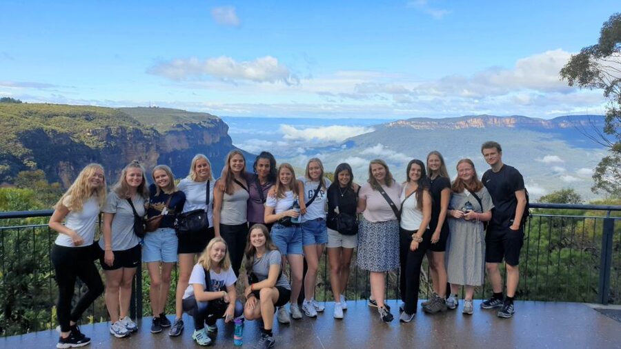 From Sydney: Blue Mountains Tour with Waterfall Walk & Lunch - Practical details that make the day easier