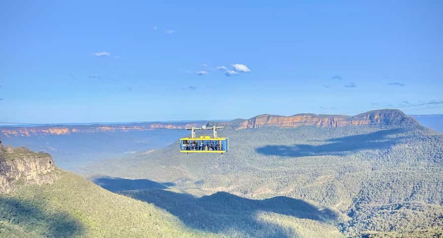 From Sydney: Blue Moutains and Featherdale Day Tour - An 11-hour route from Sydney to the mountains