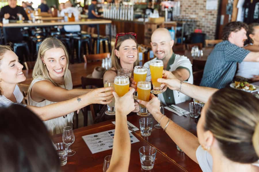 From Sydney: Full-Day Hunter Valley Wine Tour & Lunch - Cheese pairing at the third winery