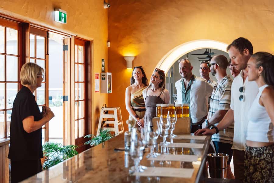 From Sydney: Full-Day Hunter Valley Wine Tour & Lunch - Finishing with gin, vodka, and local spirits