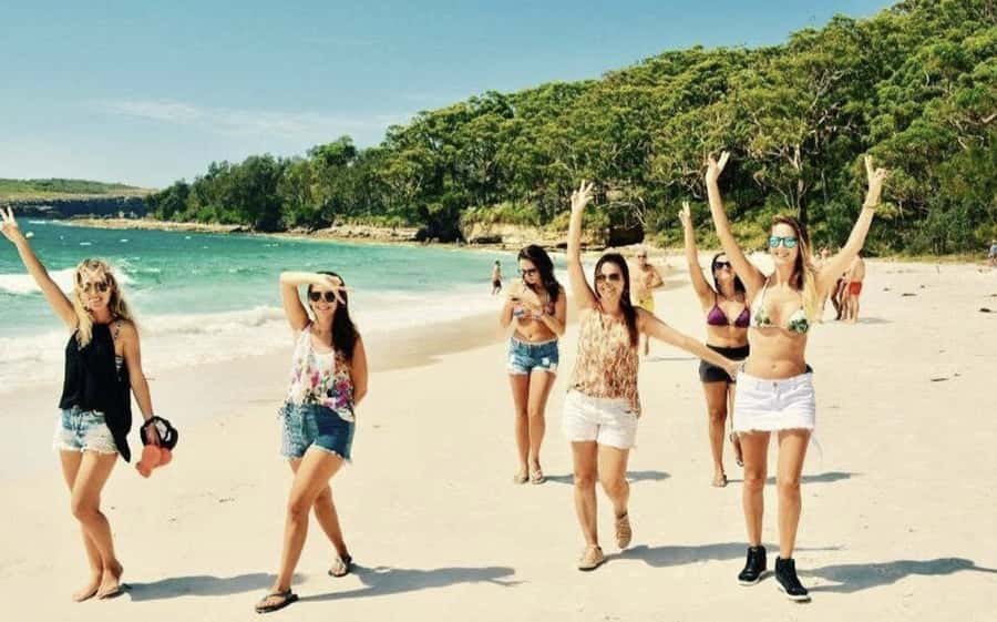 From Sydney: Jervis Bay Day Tour and Dolphin Watching Cruise - Guides, group size, and the feel of the day
