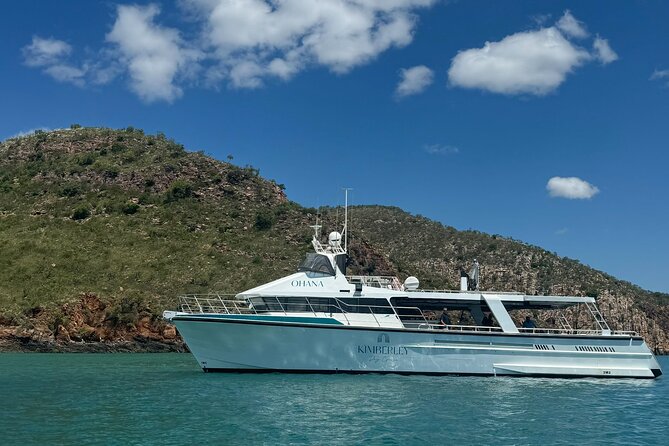 Full Day Tour Departing Cygnet Bay - Eleven courses on a moving boat